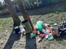 Müll Spielplatz Johannisgasse
